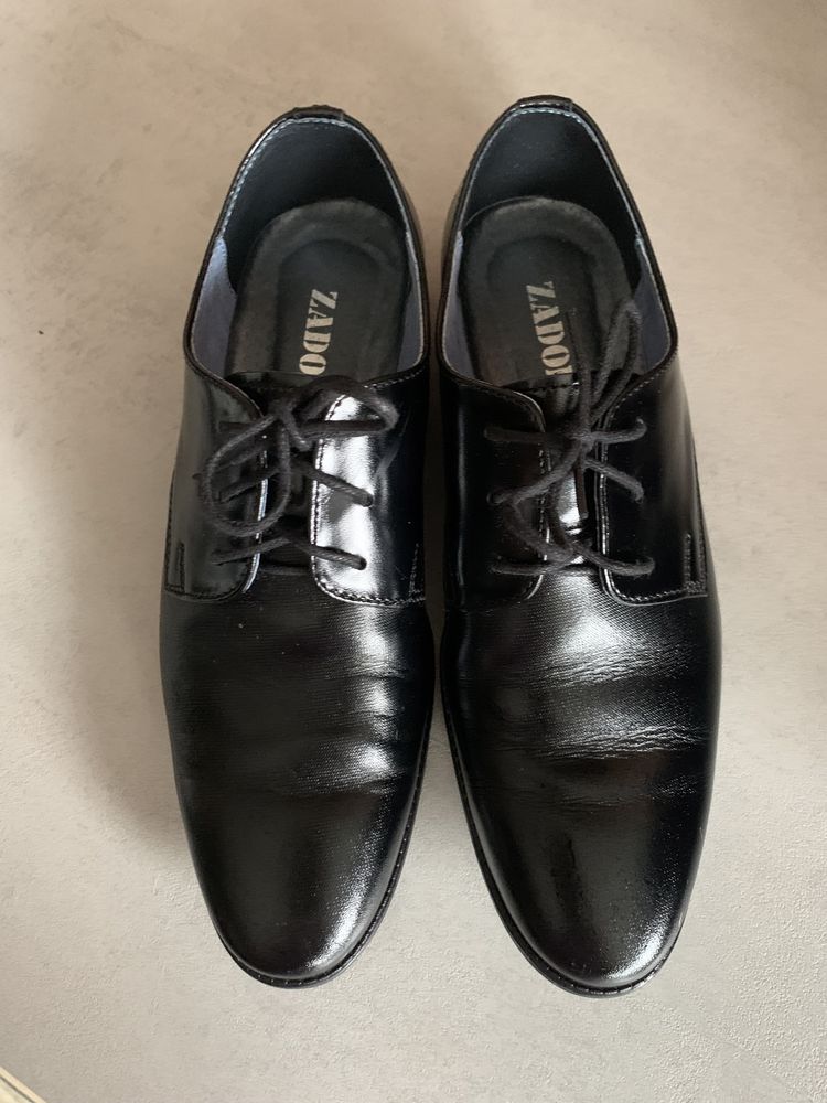 Eleganckie buty chłopięce, rozmiar 34/35