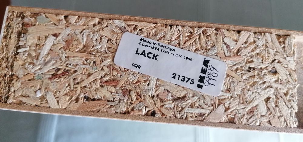 Prateleira suspensa Lack (IKEA)