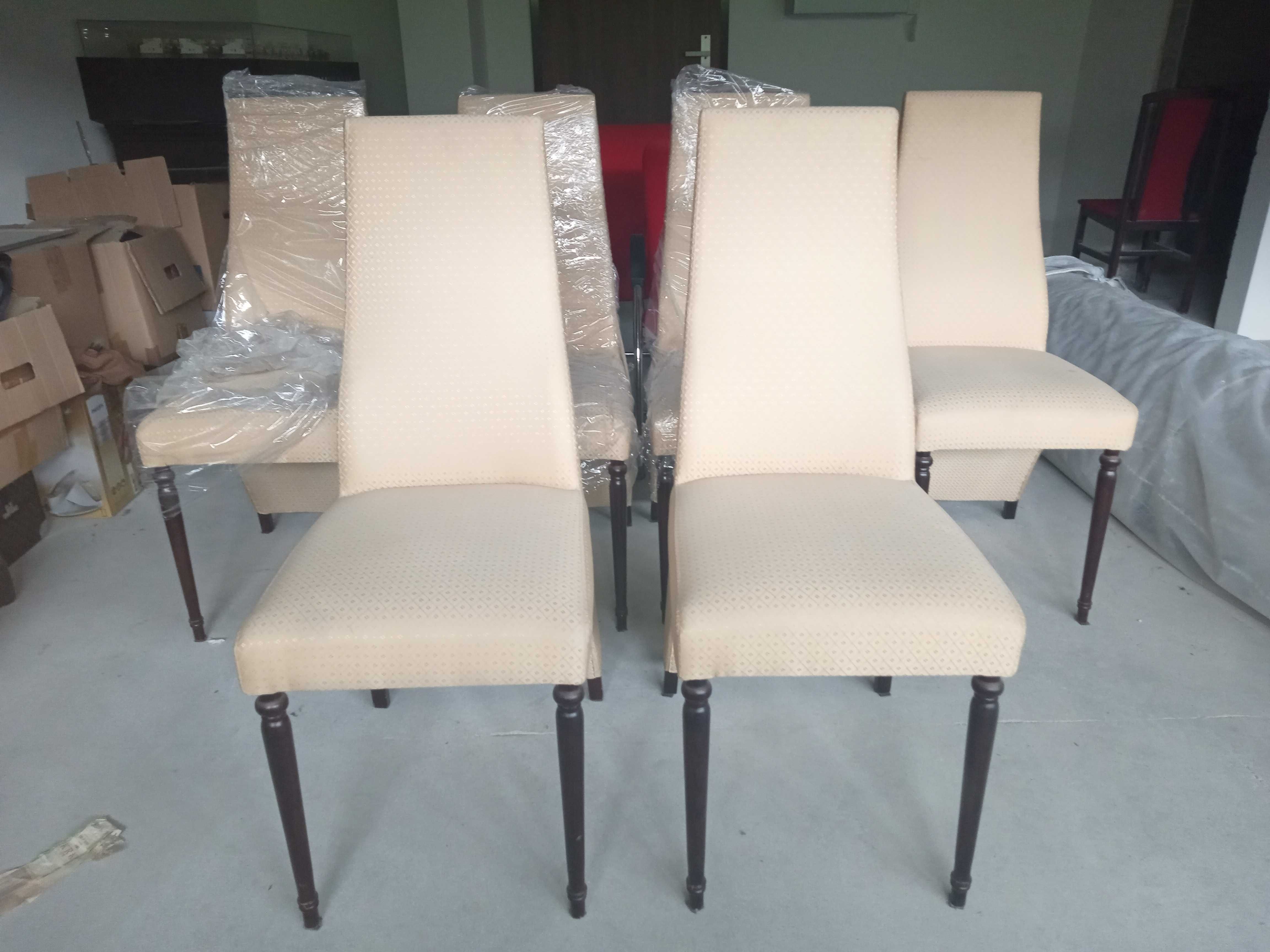 Krzesła kremowe (używane)