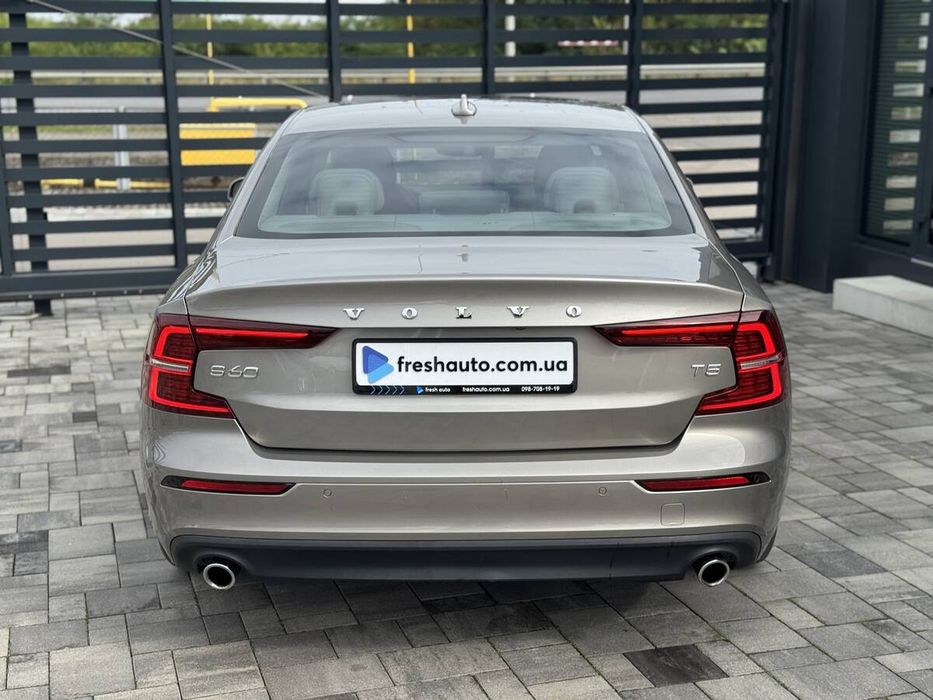 Volvo S60 2019 freshauto