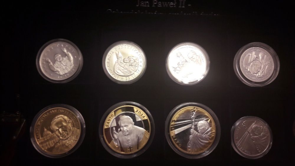 Monety, numizmaty, kolekcja medali papieskich, srebro, złocenia, unika