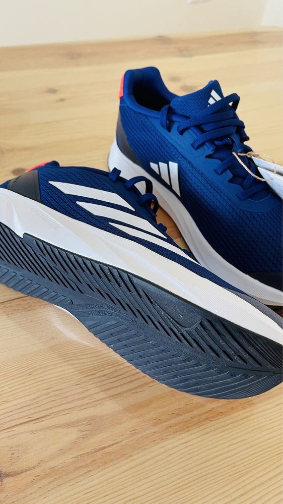 Tênis Adidas Duramo - ORIGINAL (tamanho 40)