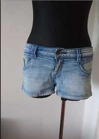 Damskie krótkie spodenki jeansy Only, rozmiar M