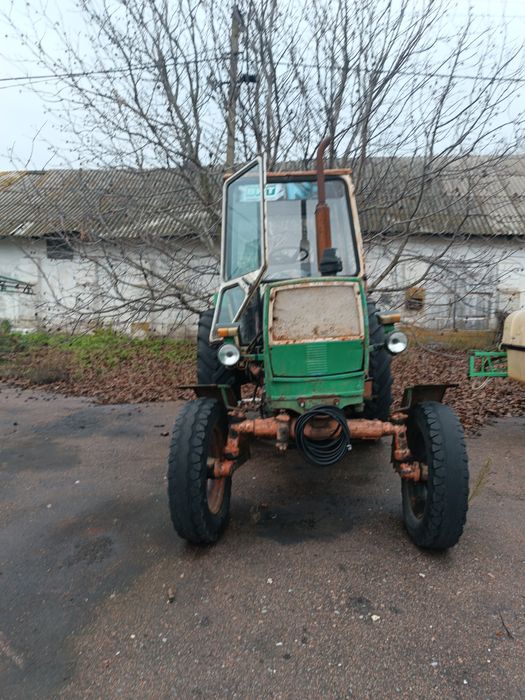 Продам трактор ЮМЗ 6