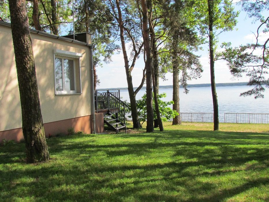 Domek letniskowy, noclegi nad jeziorem TURAWA (jezioro duże)