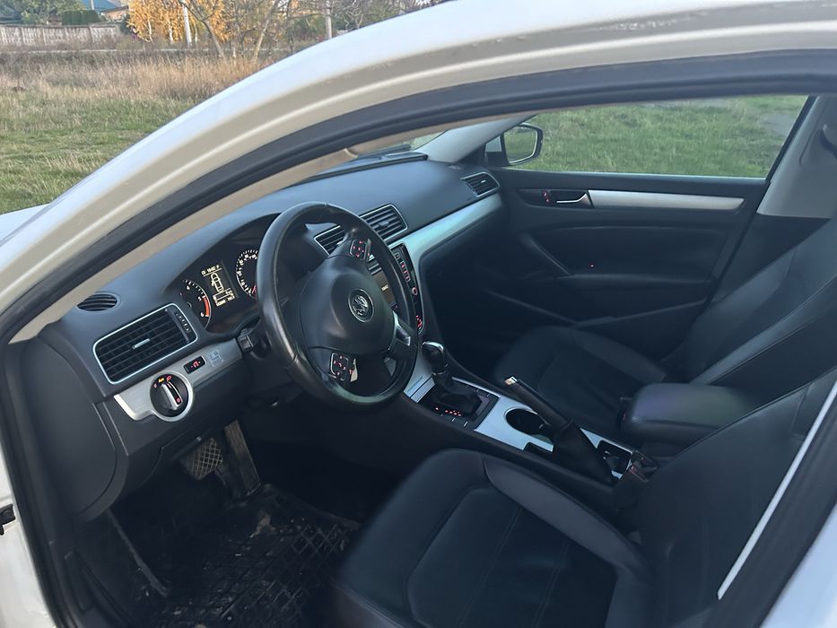 Passat 2.0 tdi 2013 рік США