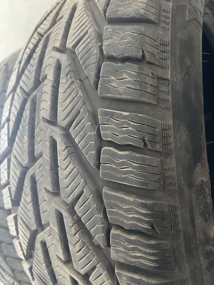 TIGAR Winter 215/55R17 98V