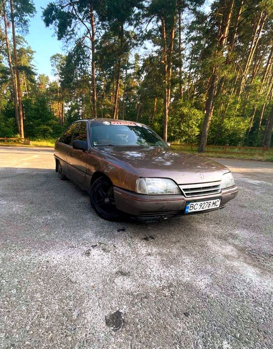Opel omega a 2.0