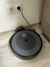 Roomba i3 робот-пилосос