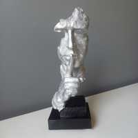 Figurka CISZA srebrna dekoracyjna statuetka 34 cm