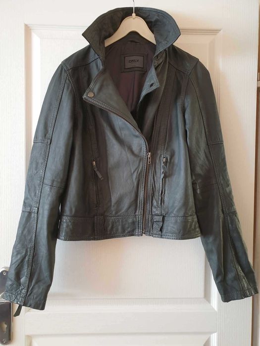 Damska skórzana kurtka ramoneska M dla wysokiej szczupłej kobiety