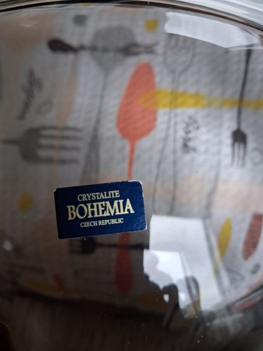 Большая хрустальная ваза подарочная