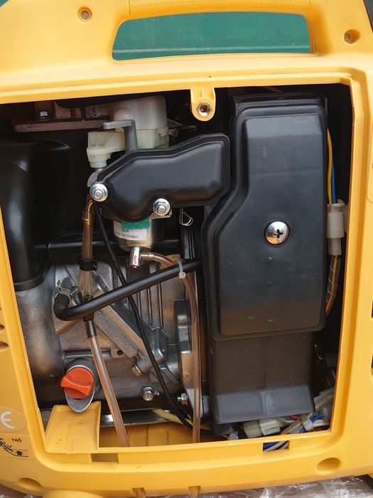 Генератор инверторный Kipor IG 2000 майже новий