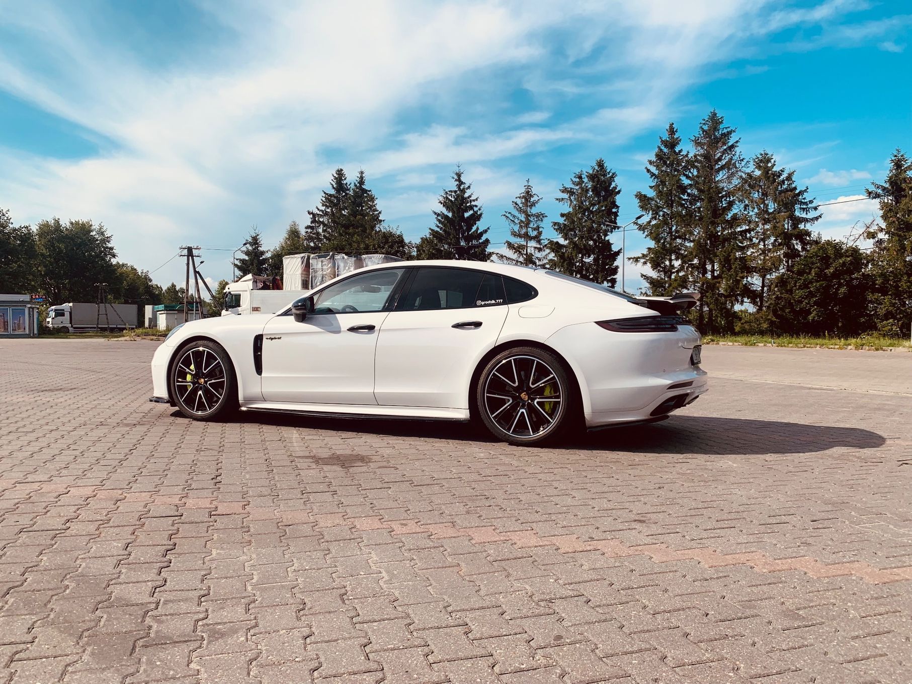 Porsche Panamera Polski salon Serwis ASO Bezwypadkowy