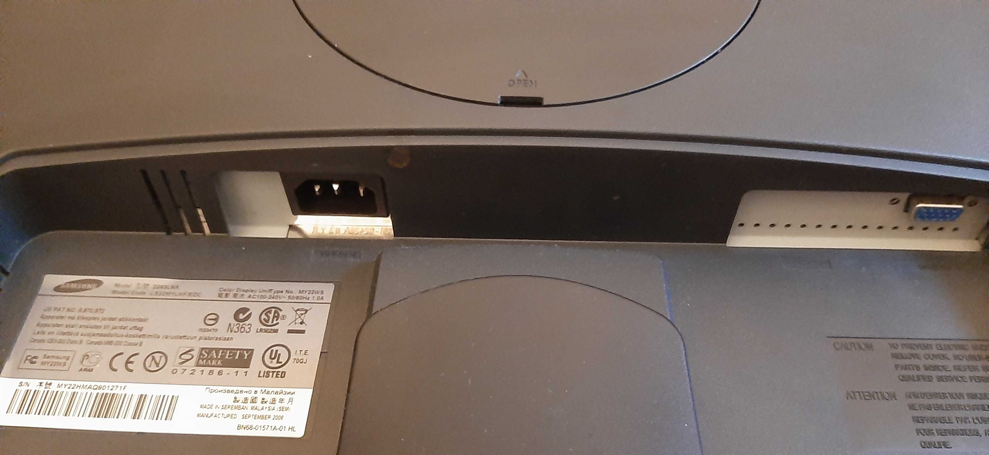Monitor SAMSUNG 2243 LNX