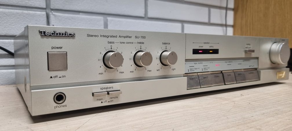 Wzmacniacz HI-FI stereo TECHNICS  SU-700 CLASA  AA. Japan