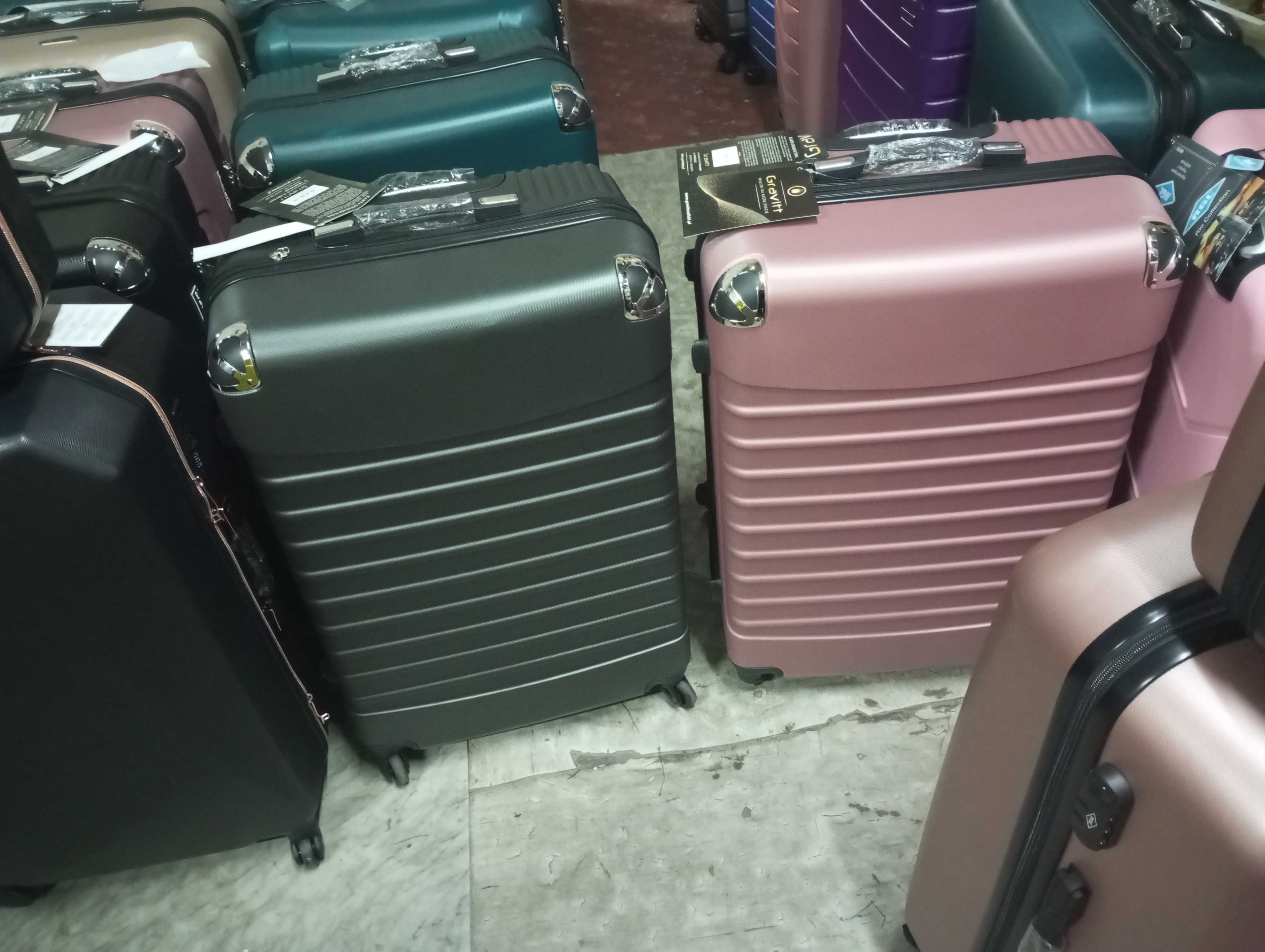 Walizka duża xxl na 4 kołąch z abs podróżna