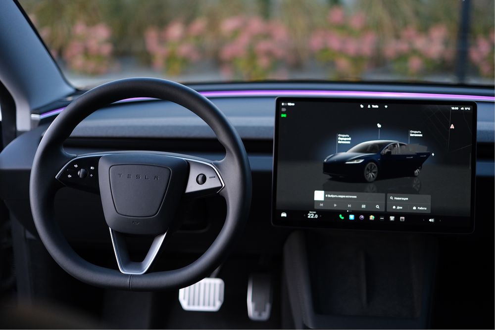 Tesla model 3 Highland