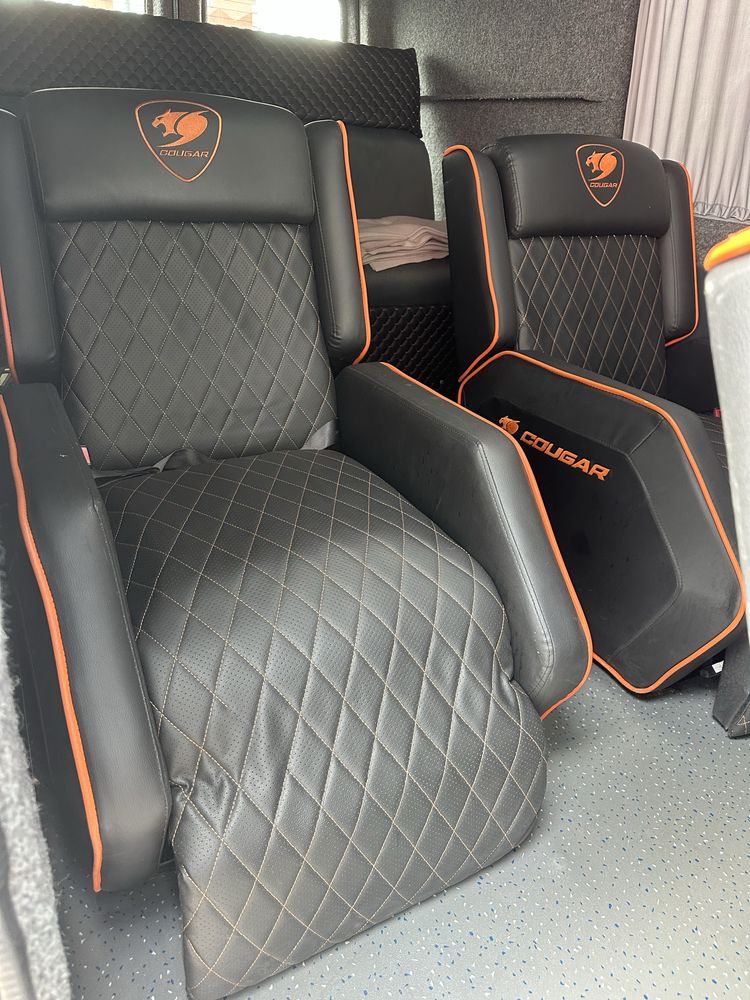 Реклайнери сидіння механічні в sprinter crafter 120$ шт