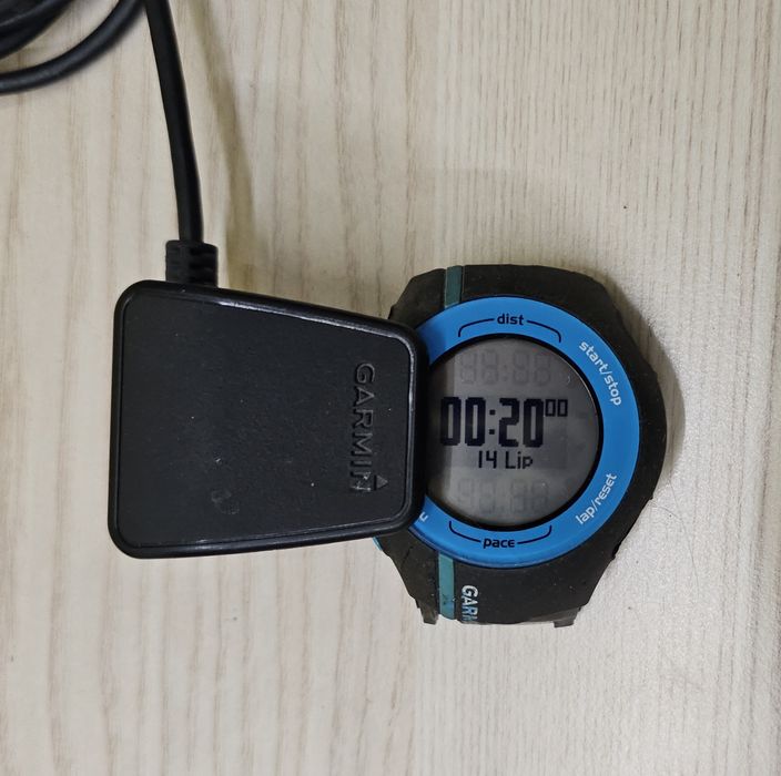 Smartwatch Garmin z nawigacją GPS dla biegaczy sportowy Forerunner 210