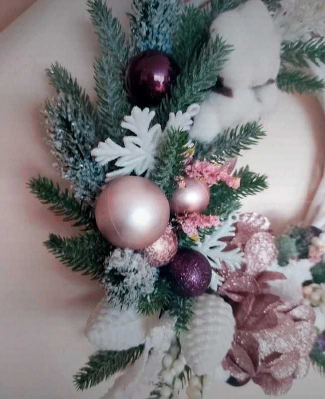 Wianek świąteczny ozdobny na drzwi Boże Narodzenie wiklina handmade