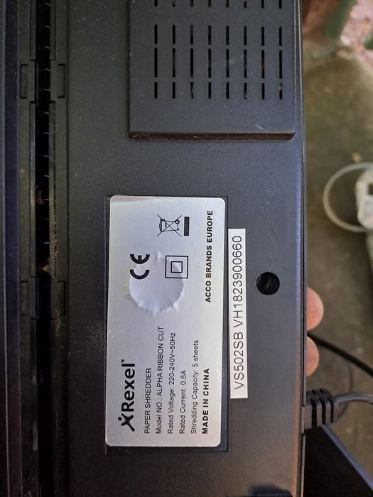 Уничтожить документов alpharibbon :- 0.5 a