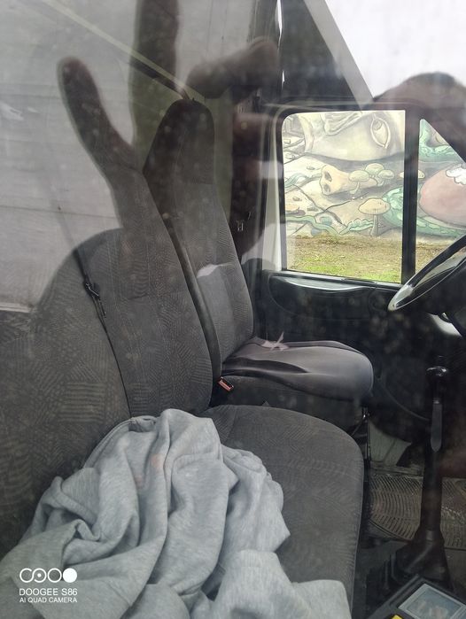 Estou a vender essa carrinha