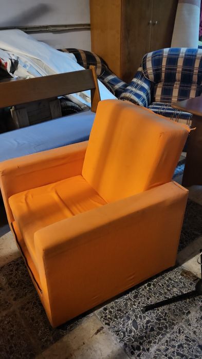 Cadeirao cama laranja