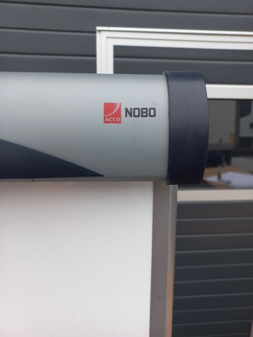Flipchart NOBO Piranha mobilny na kółkach Tablica Magnetyczna ścieraln