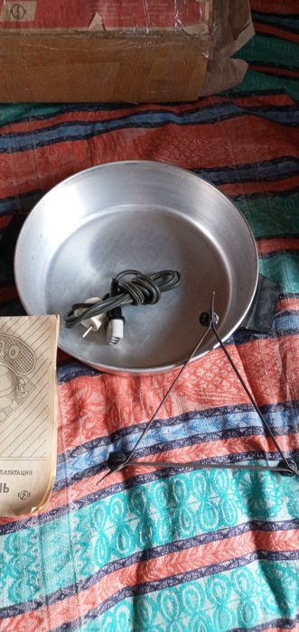 Электропечь (электрожаровня) чудо 3,5-0,6/220 в.  СССР