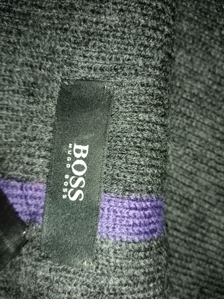 Szalik Hugo Boss 100% wełna dziewicza