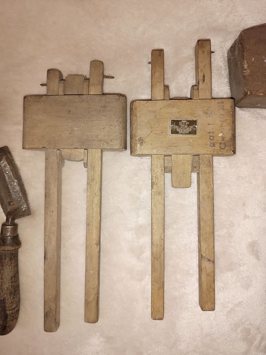 Stare narzędzia stolarskie