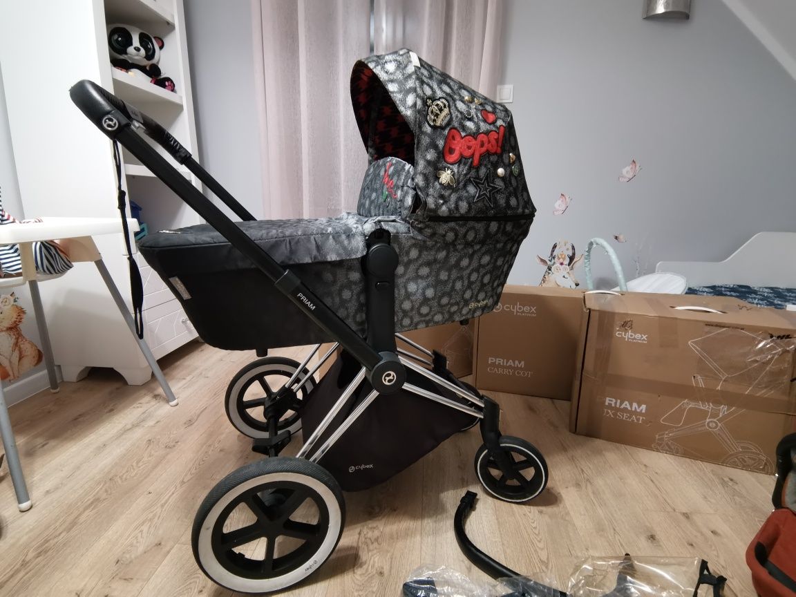 Wózek Cybex Priam Rebellious, spacerówka i gondola