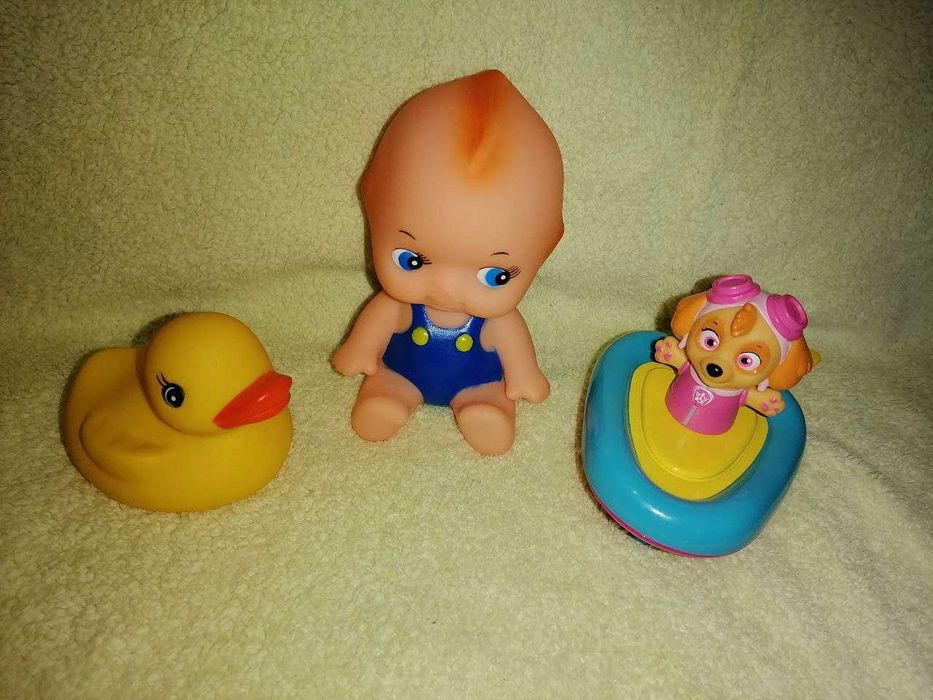 Іграшки - лялька, м'які, для ванни, собачка перевертиш