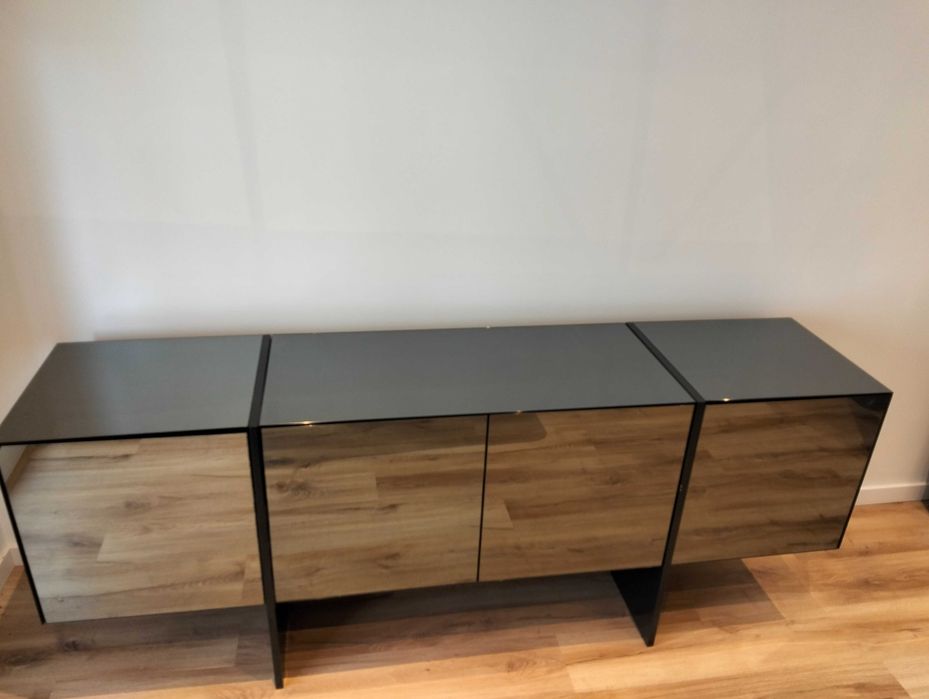 Armário de sala de estar ou jantar