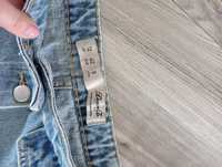 Spódnica jeansowa z guzikami