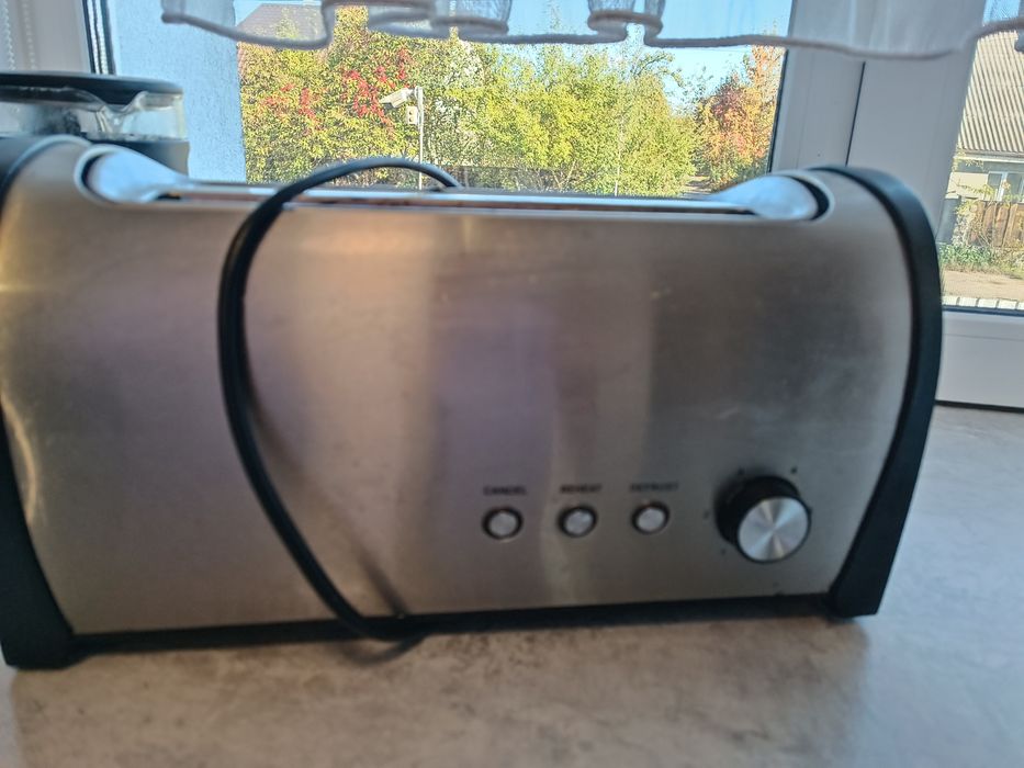 Тостер великий ,