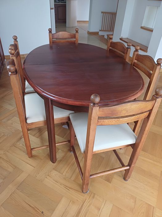 Stół I 6 krzeseł