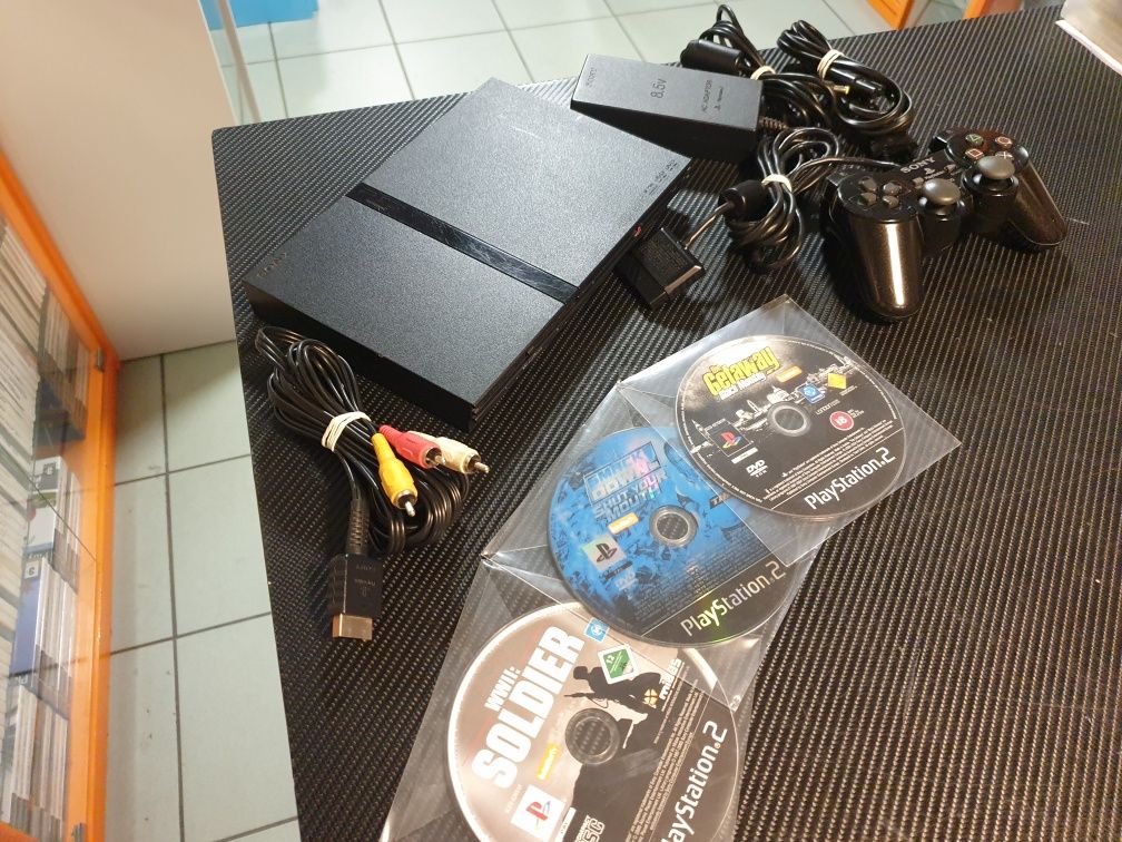 PS2 PlayStation2 zestaw od Świat Gier tv Częstochowa Al NMP 28