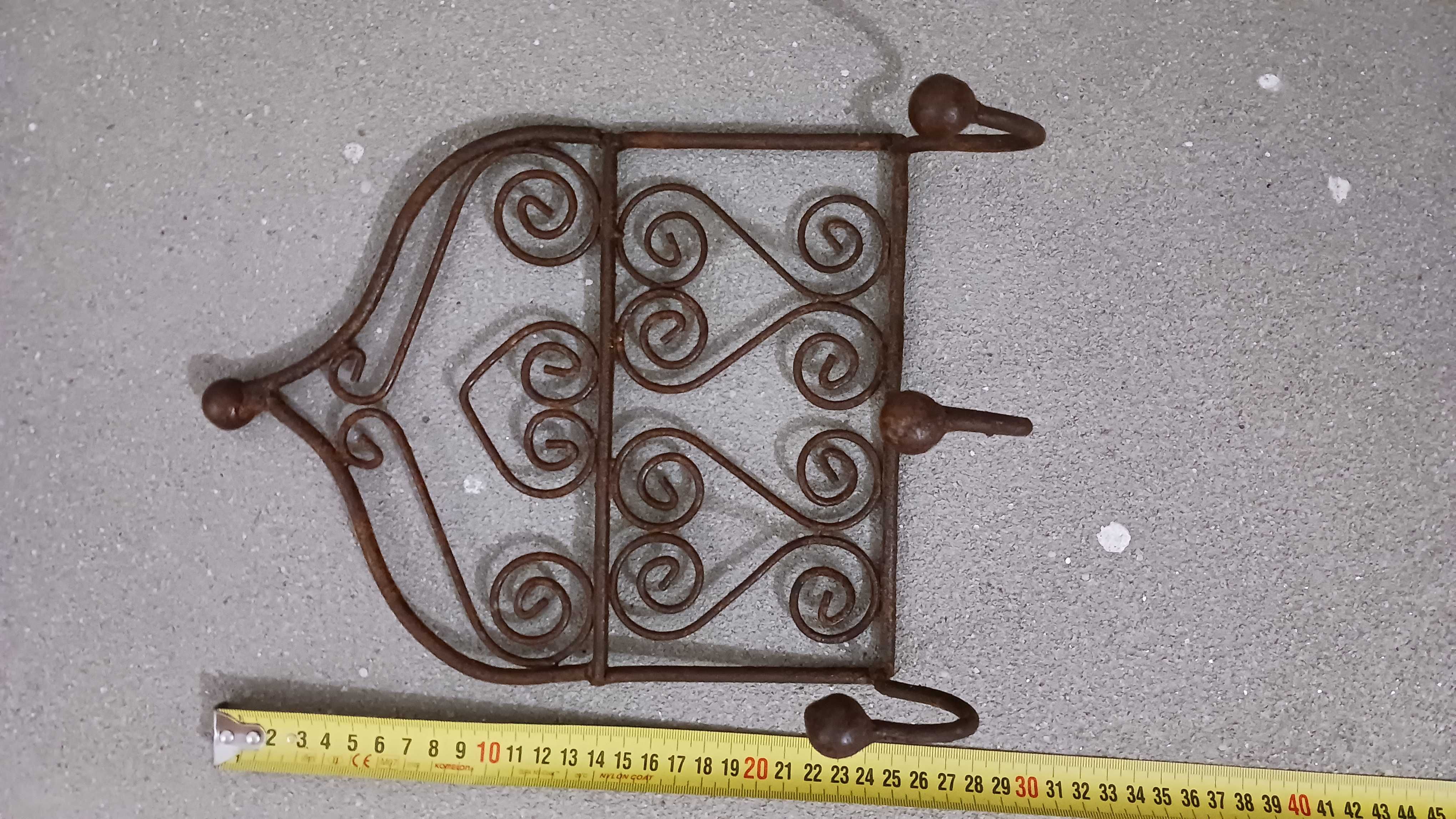 Cabide / Suportes / bengaleiro em ferro forjado - artesanal