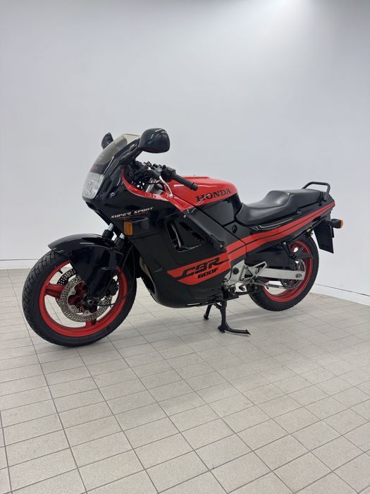 Honda CBR 600f Hurricane nacional