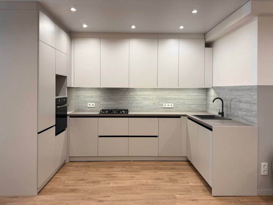 ЖК Басів Схил!Місце вашого затишку.Простора 2-к квартира з ремонтом.