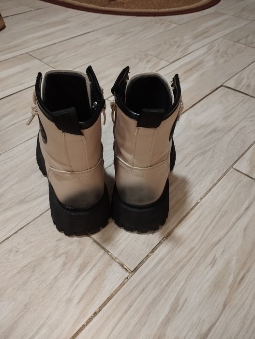 Осінні черевички 35 р см 22.5см