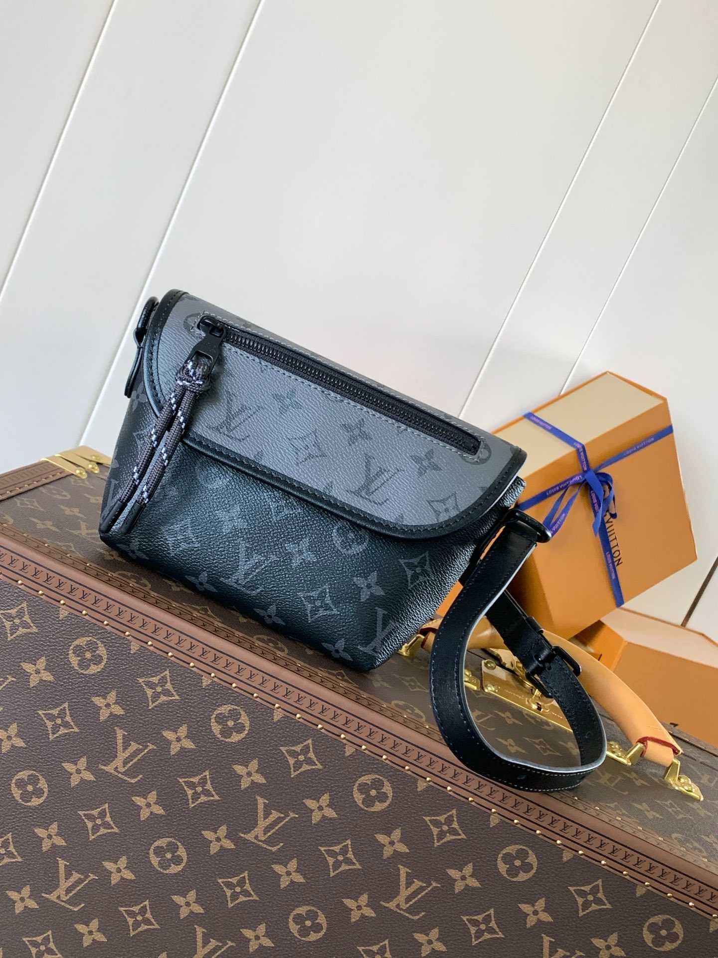 LV Pulse Mini torebka 16 x 5 x 22.5