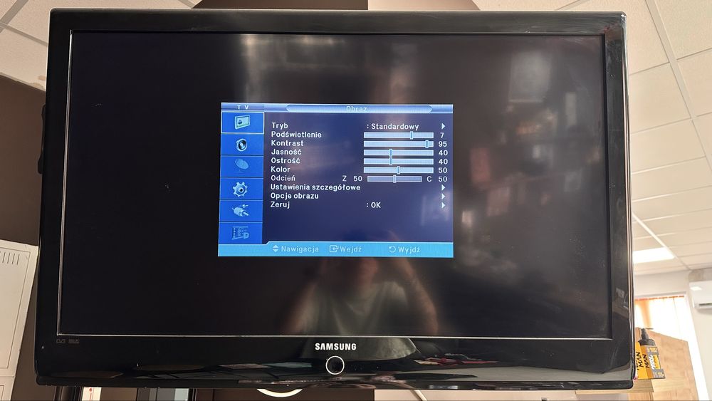 TV Samsung 40” LCD