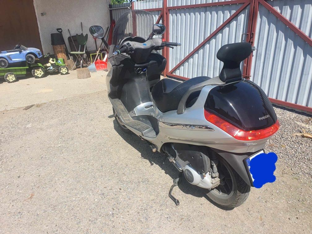 Skuter Piaggio 125cm 19 tys przebiegu