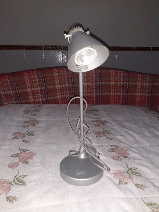 candeeiro de secretária
