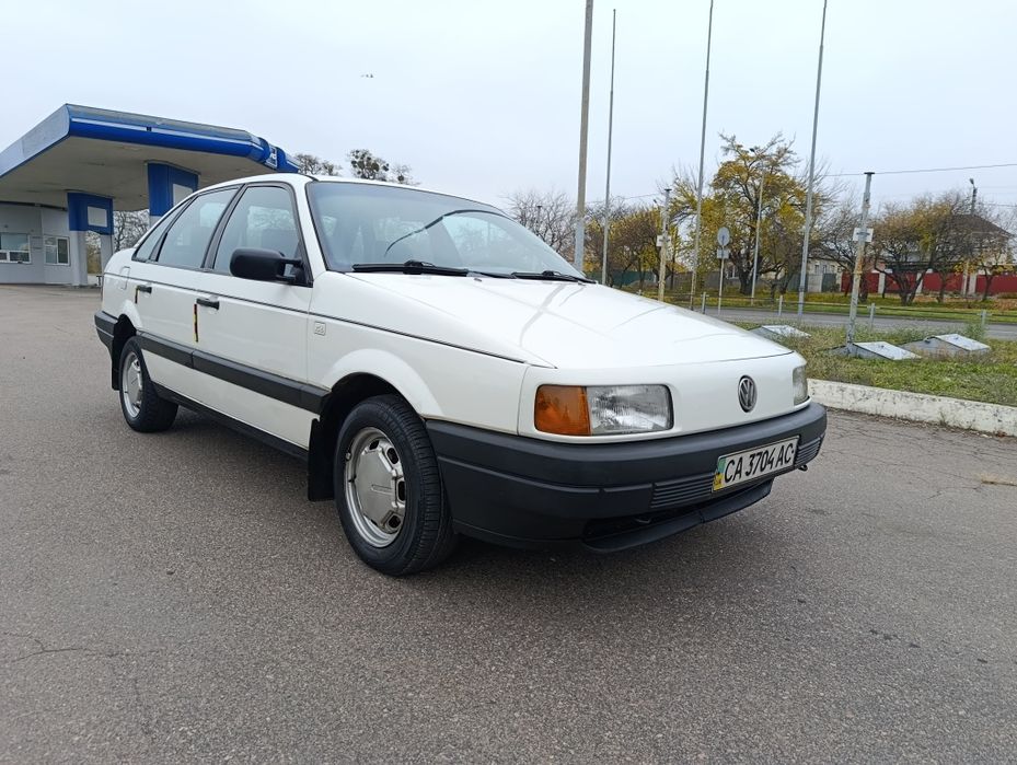Продам Volkswagen Passat b 3 1.8 газ/бензин