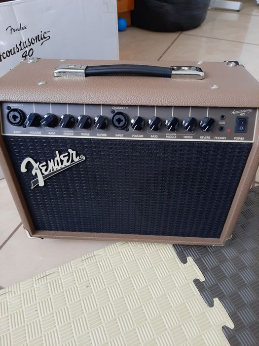 Fender Acoustasonic 40.Комбопідсилювач  для акустичної гітари.Для мікр