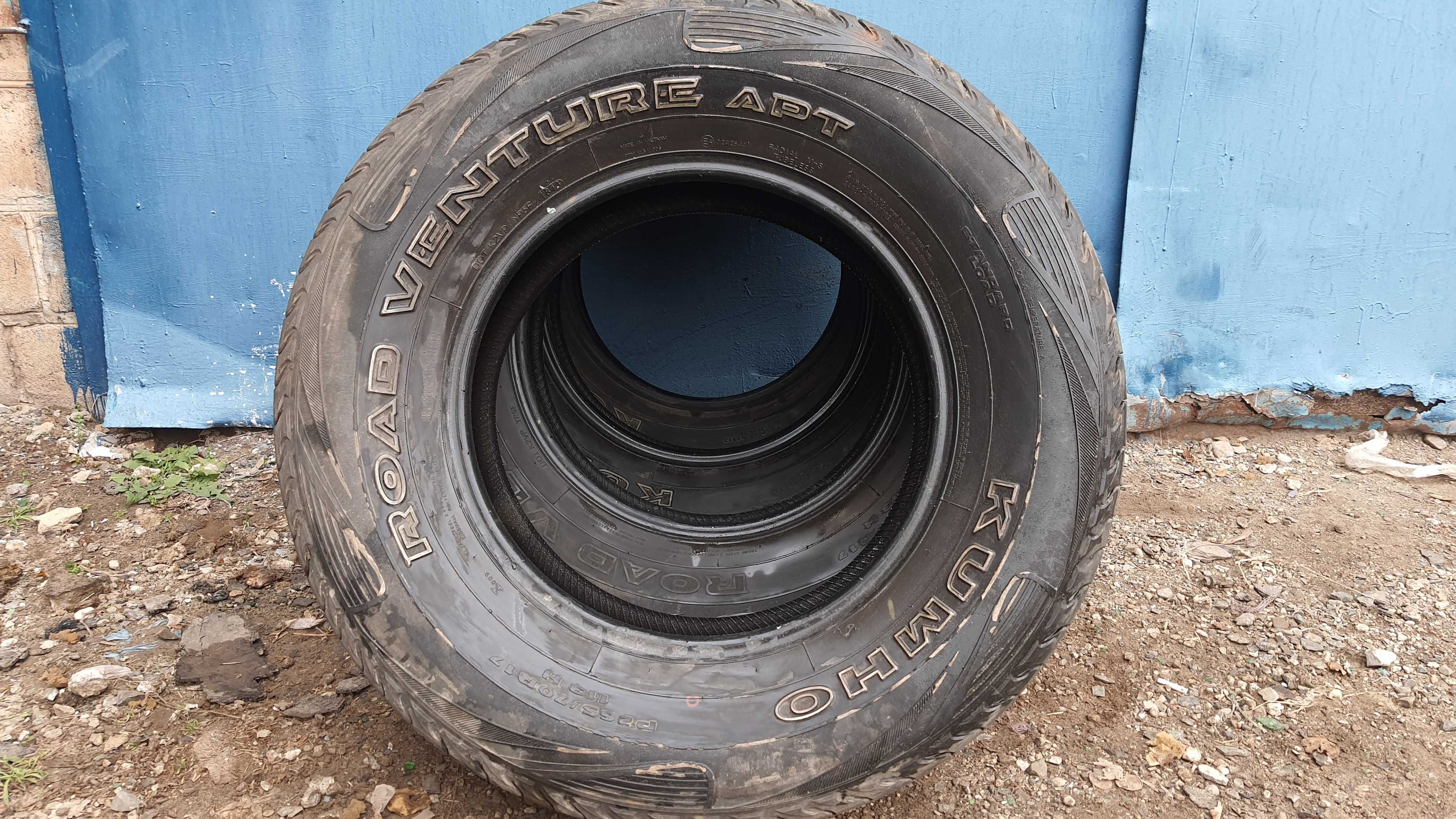 Kumho road Venture P 265 70 R17 M+S 4 штуки